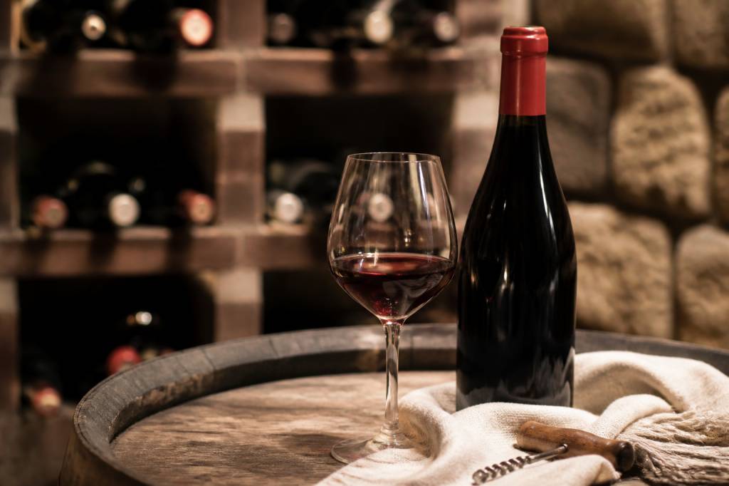 Bourguignon vin : tout savoir sur ce vin emblématique de Bourgogne Bourguignon vin : tout savoir sur ce vin emblématique de Bourgogne